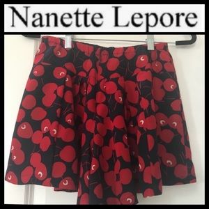 NANETTE LEPORE SKORT